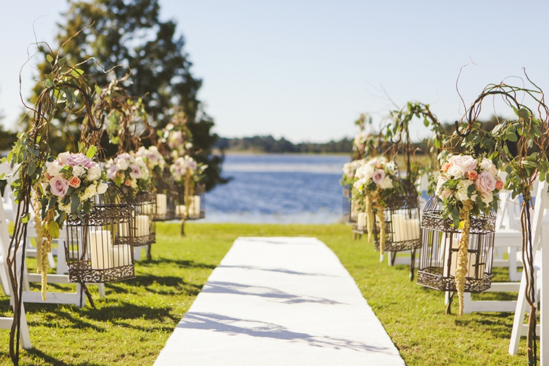 Romantic Blush Florida Wedding via TheELD.com