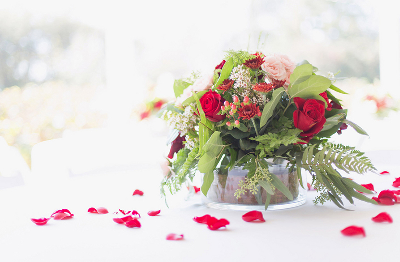 Rustic Red and White Alabama Wedding via TheELD.com