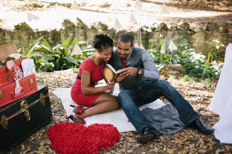 Vintage Valentines Day Love Session via TheELD.com