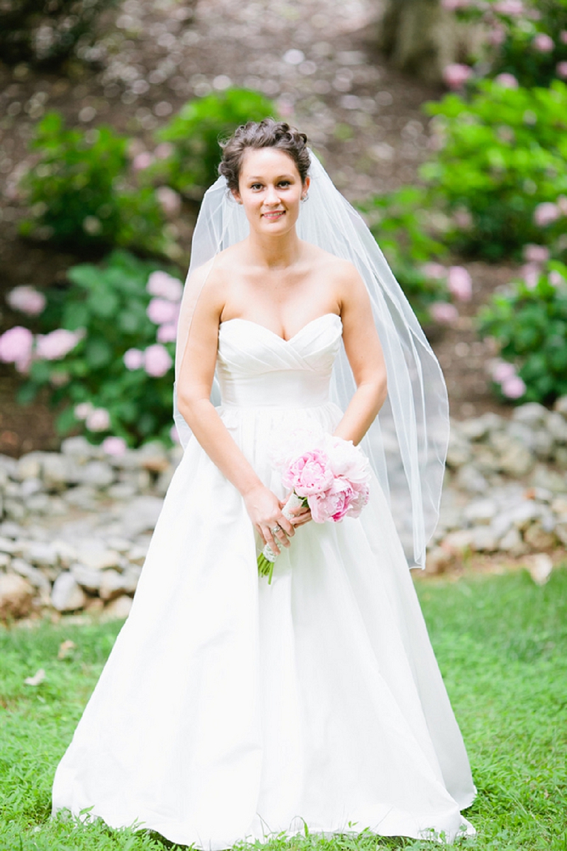 Rustic Pink & White Tennessee Wedding via TheELD.com