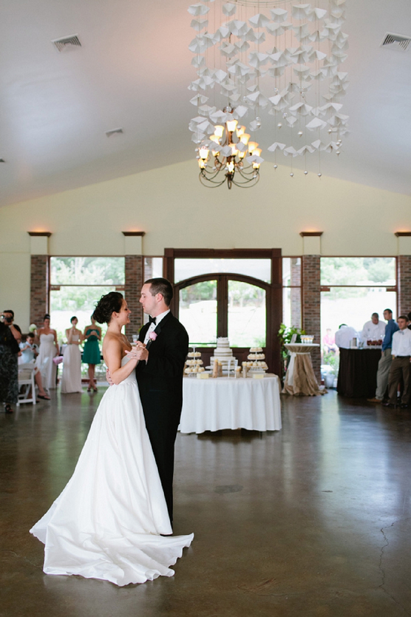 Rustic Pink & White Tennessee Wedding via TheELD.com