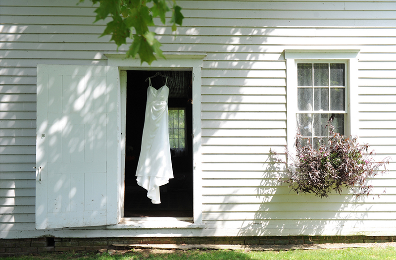 Intimate & Rustic Blue & Green New York Wedding via TheELD.com