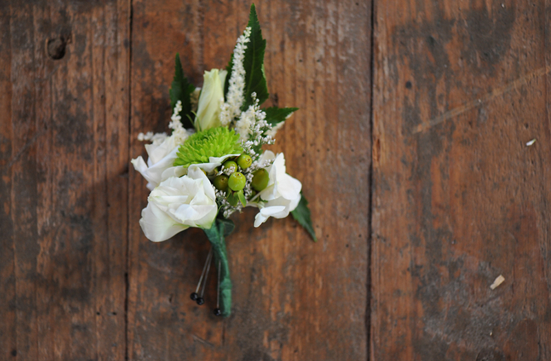 Intimate & Rustic Blue & Green New York Wedding via TheELD.com