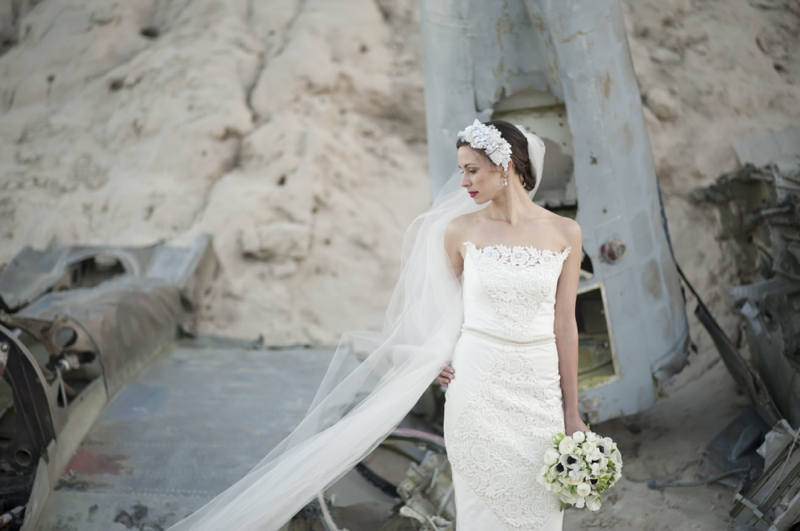 Vintage Glam Desert Bride & Groom Session via TheELD.com