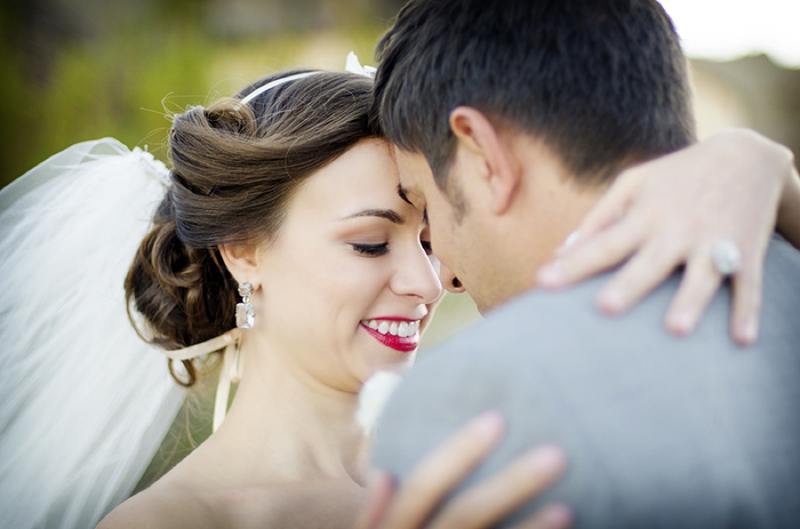 Vintage Glam Desert Bride & Groom Session via TheELD.com