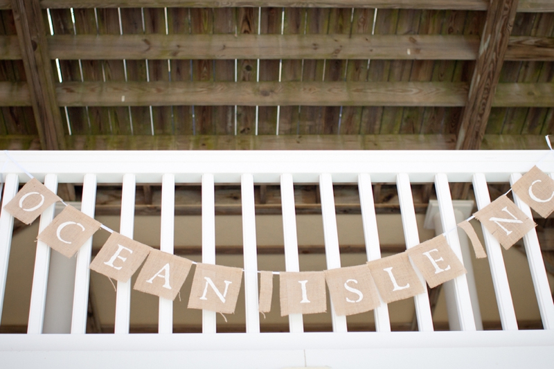 Rustic Chic Blue and Green Beach Wedding via TheELD.com