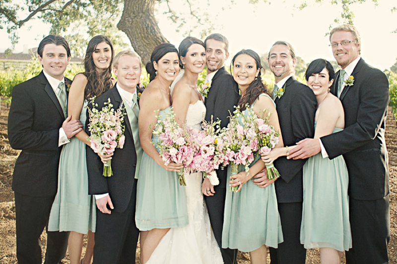 Pink and Mint California Vineyard Wedding via TheELD.com