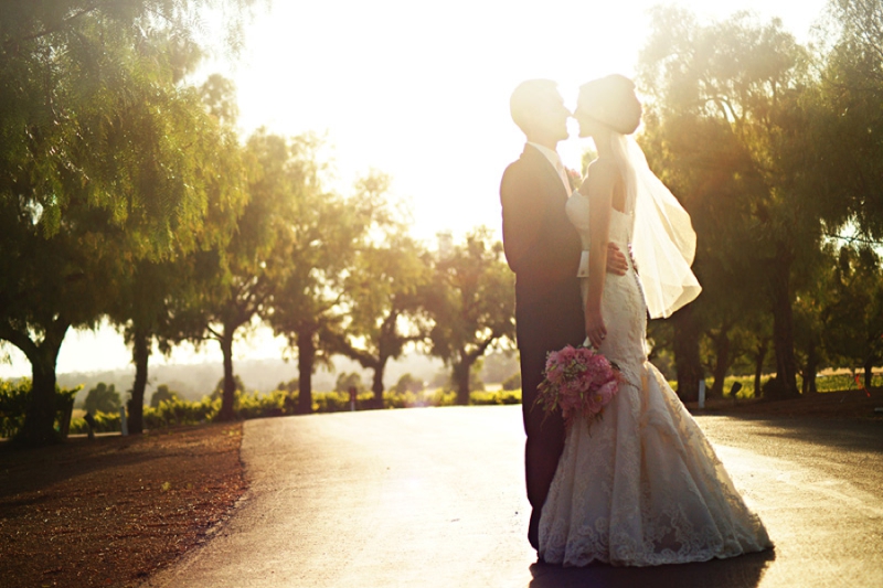 Pink and Mint California Vineyard Wedding via TheELD.com