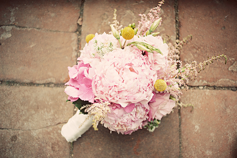 Pink and Mint California Vineyard Wedding via TheELD.com