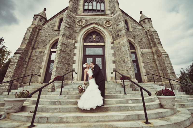 Pink and Orange Pennsylvania Fall Wedding via TheELD.com