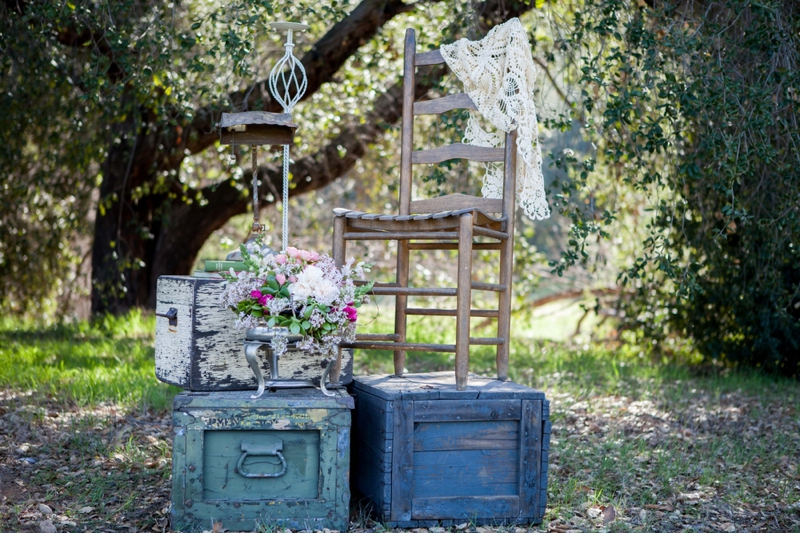 Vintage and Rustic Pink Wedding Inspiration via TheELD.com