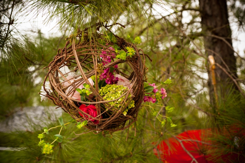 Alice In Wonderland Themed Bridal Shower via TheELD.com