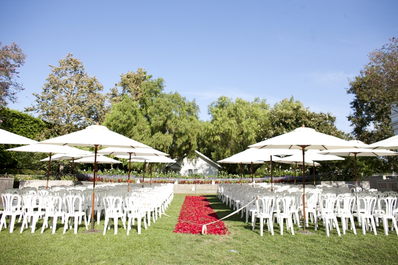 Vintage Glam and Eclectic Red and Gold Wedding via TheELD.com