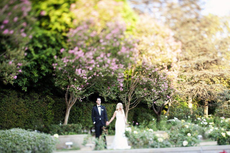 Vintage Glam and Eclectic Red and Gold Wedding via TheELD.com