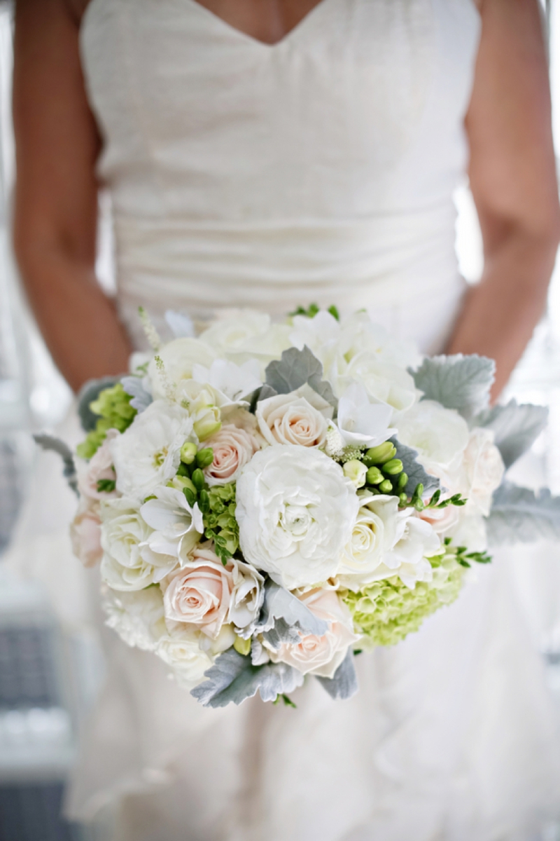 Modern Chic Gray and White Wedding via TheELD.com