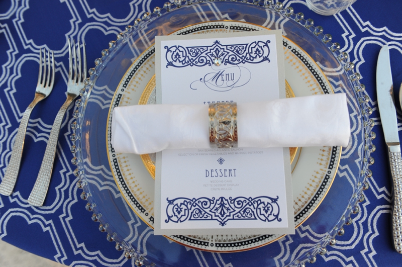 Navy and Gold Vintage Glam Wedding Inspiration via TheELD.com