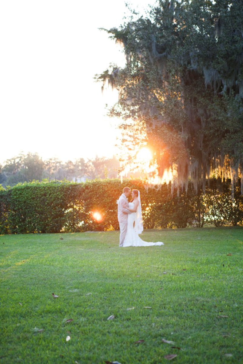 Central Florida Pink Vintage Wedding via TheELD.com