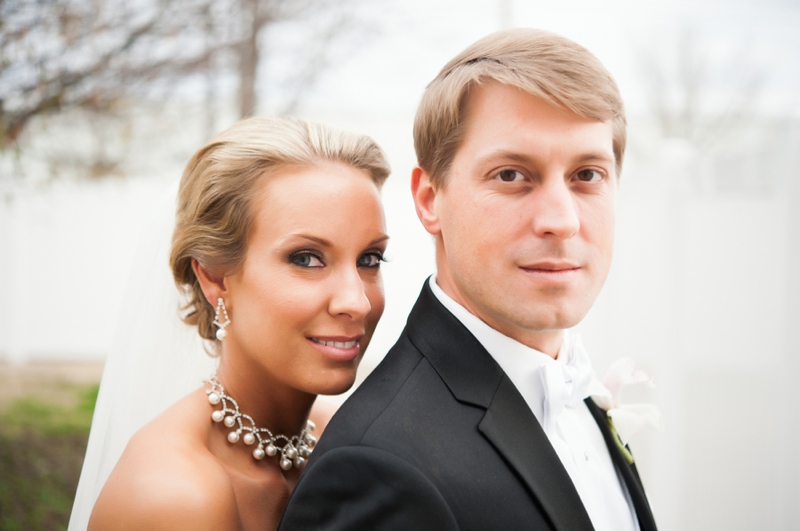 Modern Black & White New Years Eve Wedding via TheELD.com