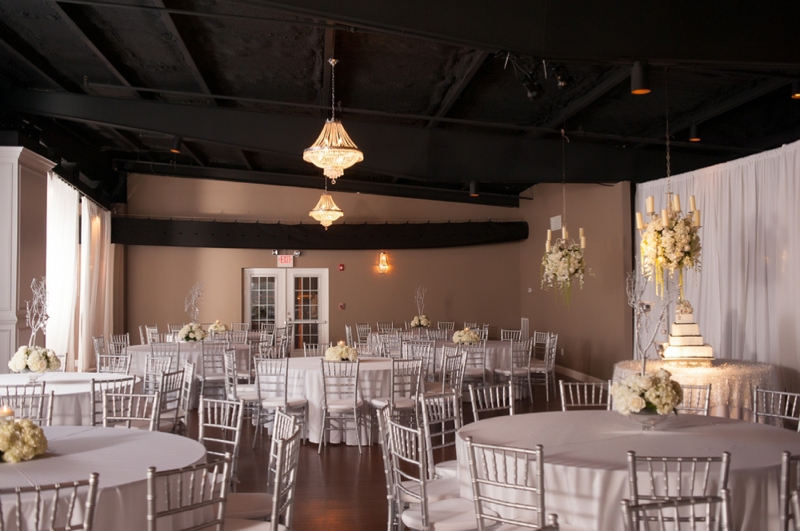 Modern Black & White New Years Eve Wedding via TheELD.com