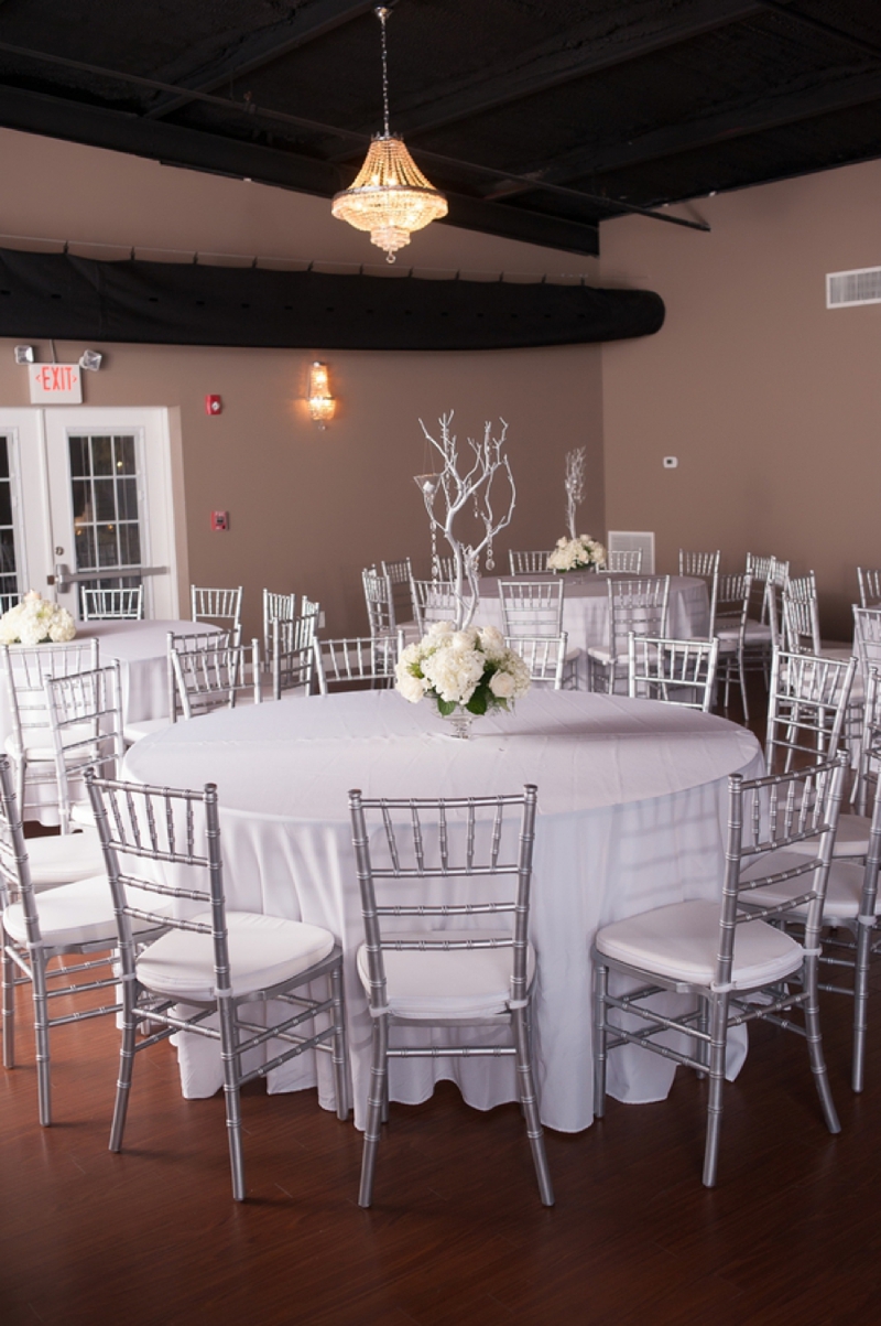 Modern Black & White New Years Eve Wedding via TheELD.com