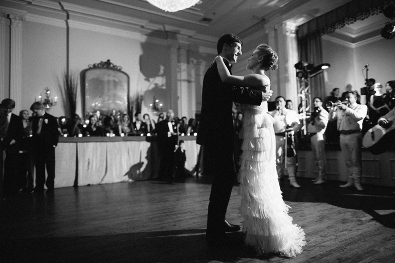 An Elegant Brown Texas Wedding via TheELD.com