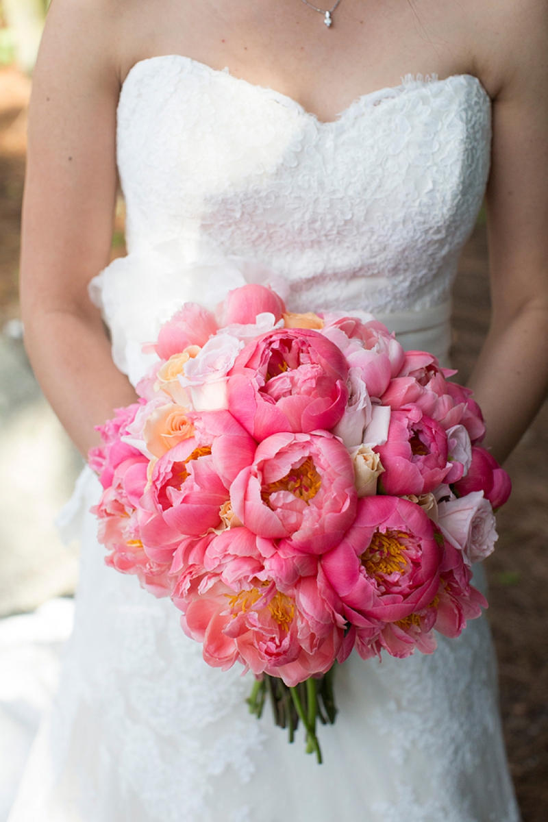 A Modern, Elegant Pink and Gold Wedding via TheELD.com