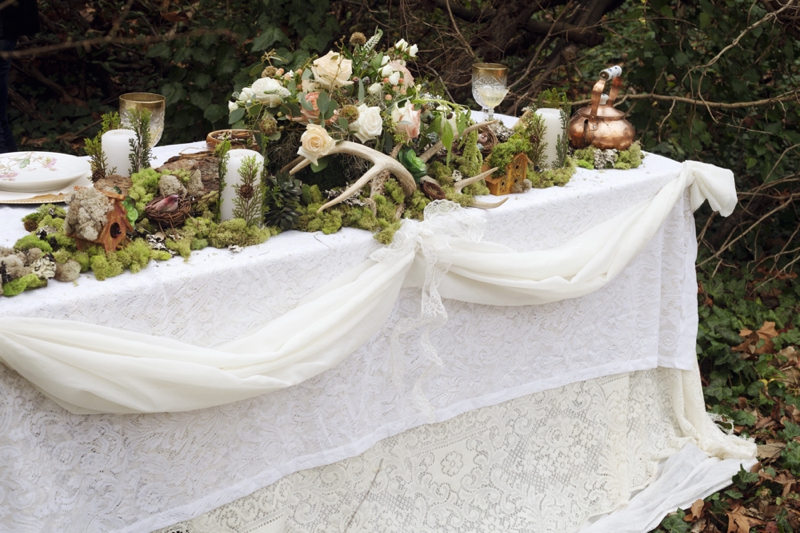 Romantic Nature Inspired Snow White Wedding Inspiration via TheELD.com