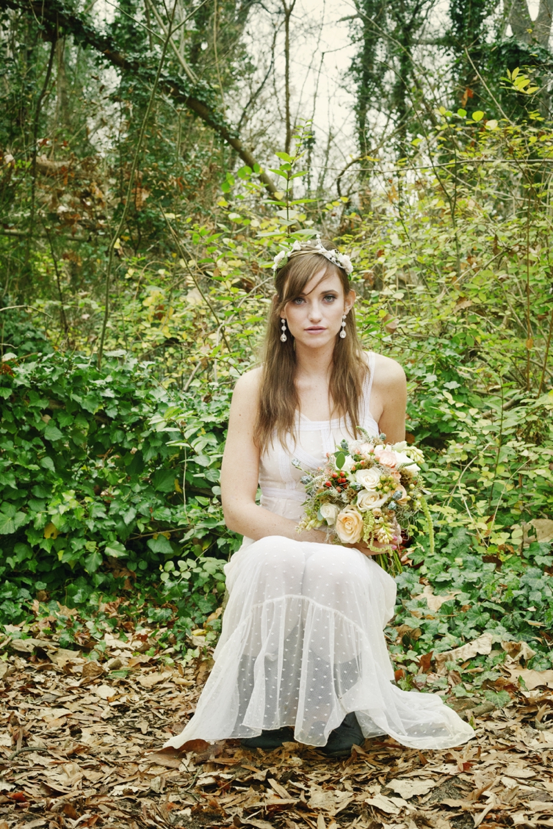 Romantic Nature Inspired Snow White Wedding Inspiration via TheELD.com