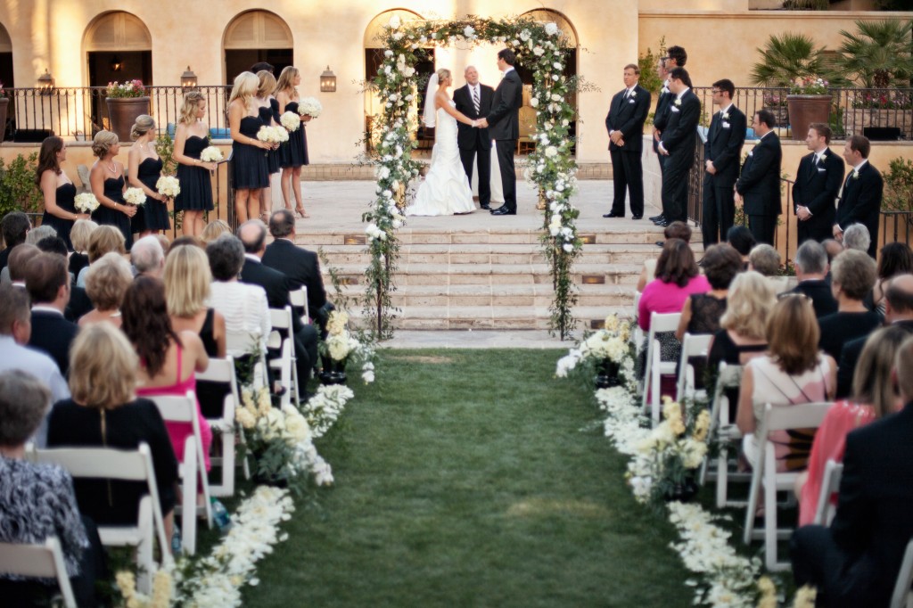 Film Friday: A Romantic Arizona Wedding via TheELD.com