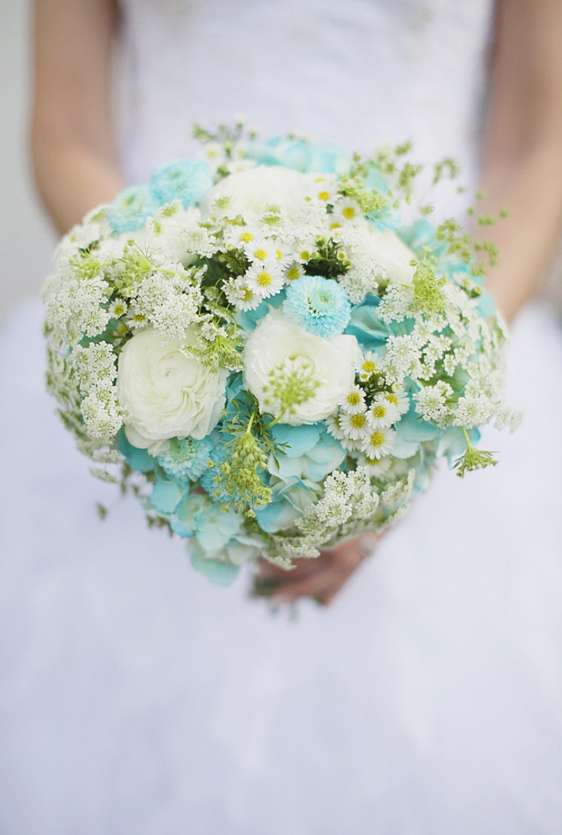 Aqua Wedding Ideas {Rustic}  via TheELD.com