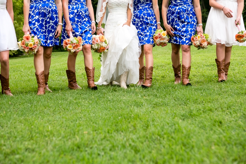 Colorful Country Vintage Nashville Wedding via TheELD.com