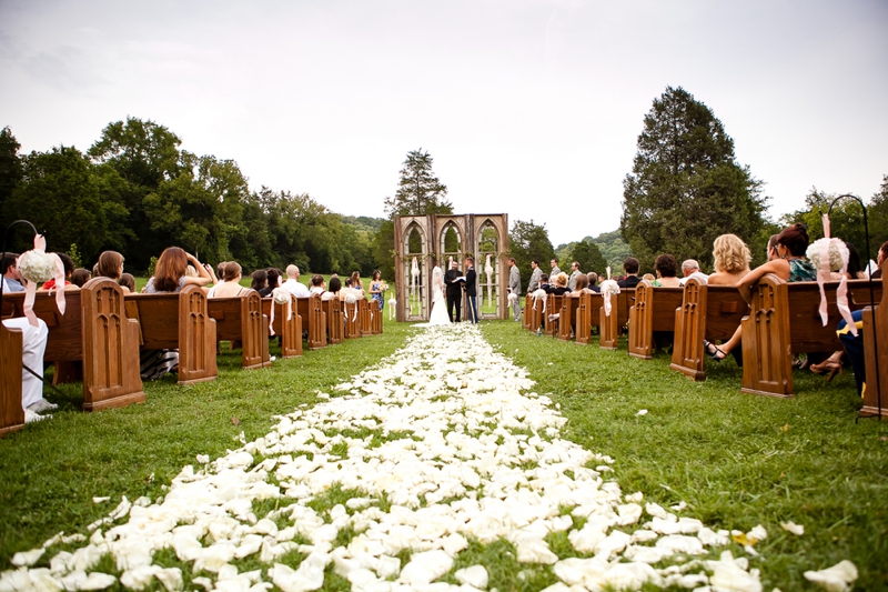 Colorful Country Vintage Nashville Wedding via TheELD.com