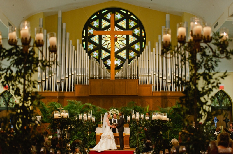 Elegant Pink and Gray Wedding via TheELD.com