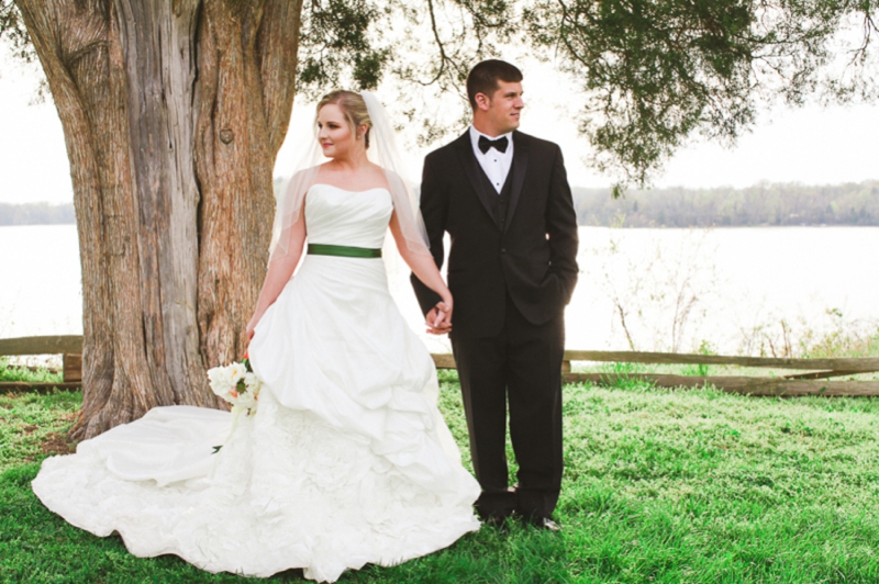 Chic Emerald and Orange Wedding Inspiration via TheELD.com