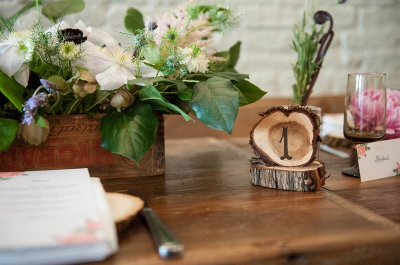 Floral Print Wedding Ideas {Rustic} via TheELD.com