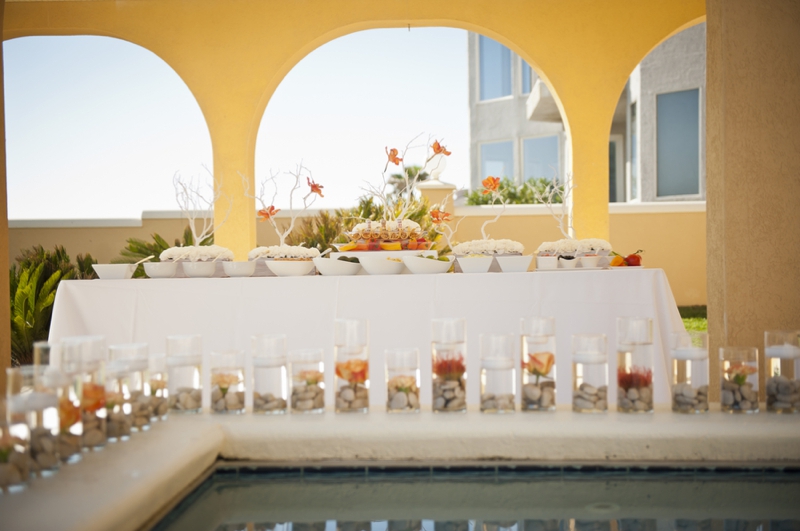 Modern Mexico Inspired Wedding Ideas via TheELD.com