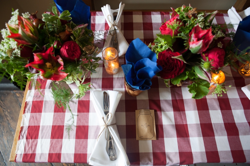 Red, White, and Blue Wedding Ideas {Rustic} via TheELD.com