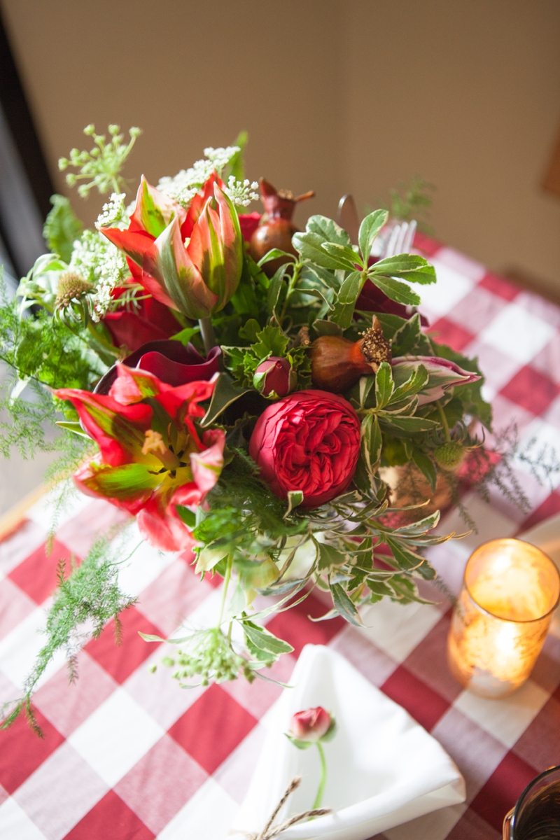 red and white wedding reception decorations