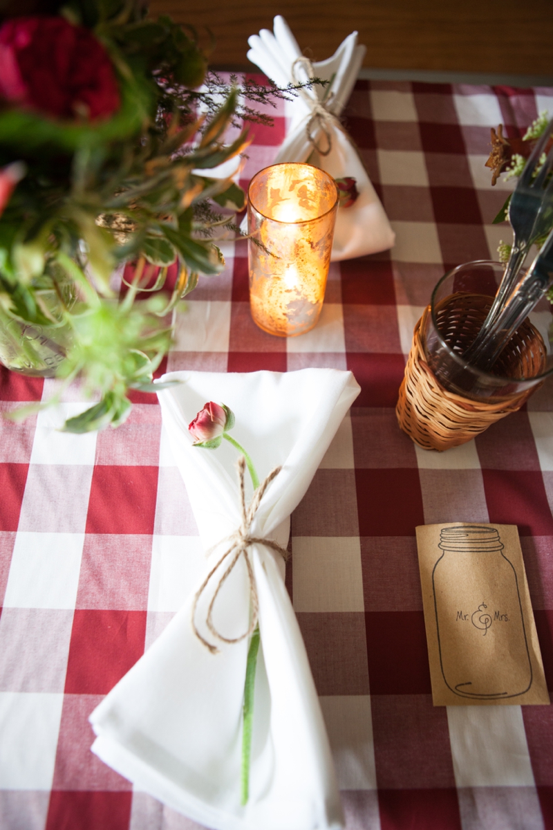 Red, White, and Blue Wedding Ideas {Rustic} via TheELD.com