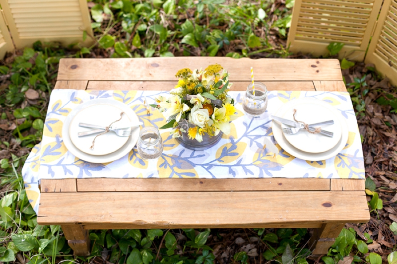 Yellow Wedding Ideas {Rustic} via TheELD.com