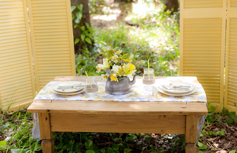 Yellow Wedding Ideas {Rustic} via TheELD.com