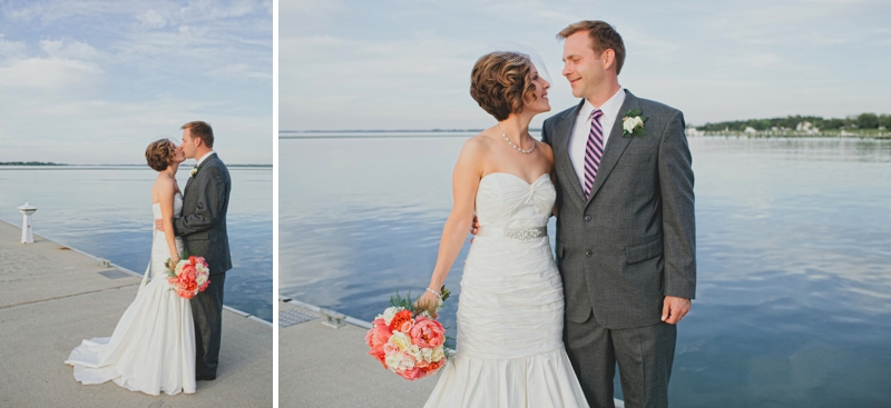 Modern Coral & Navy Chesapeake Bay Wedding via TheELD.com