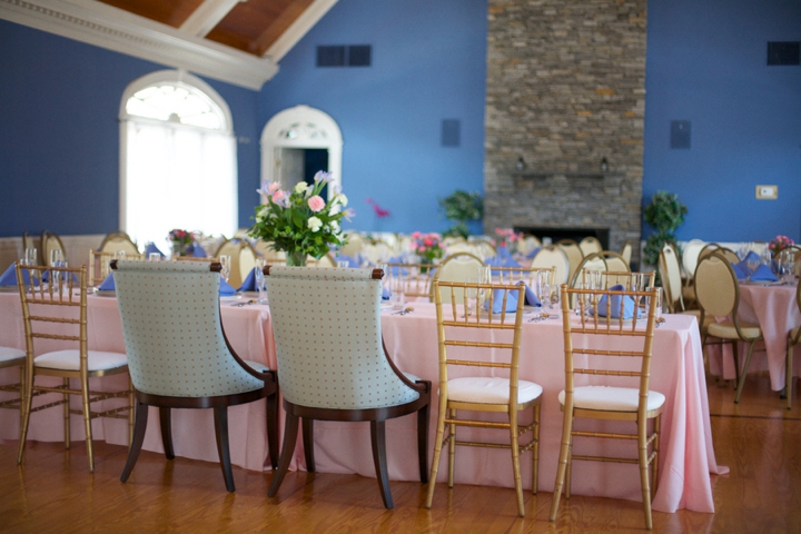 Romantic Pink and Lavender Wedding via TheELD.com