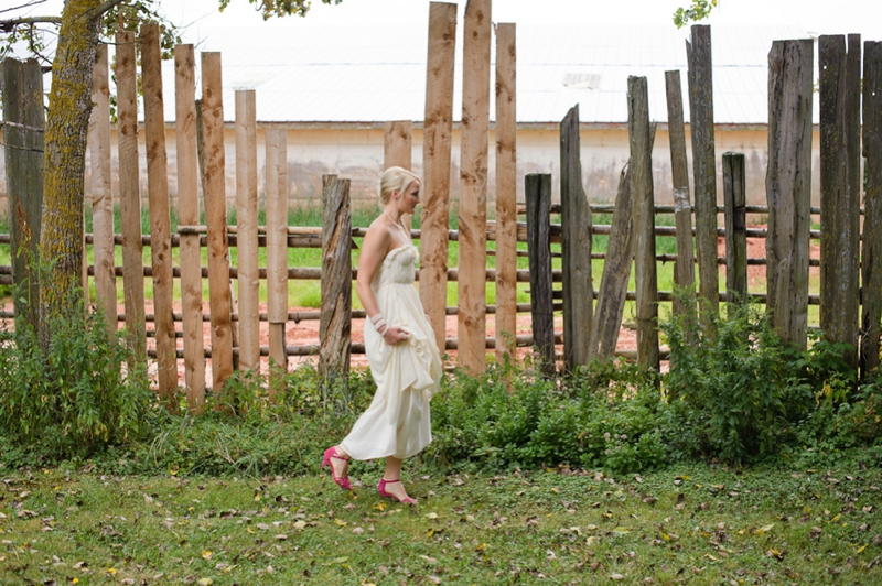 A Prince Edward Island Rustic Pink and White Wedding via TheELD.com