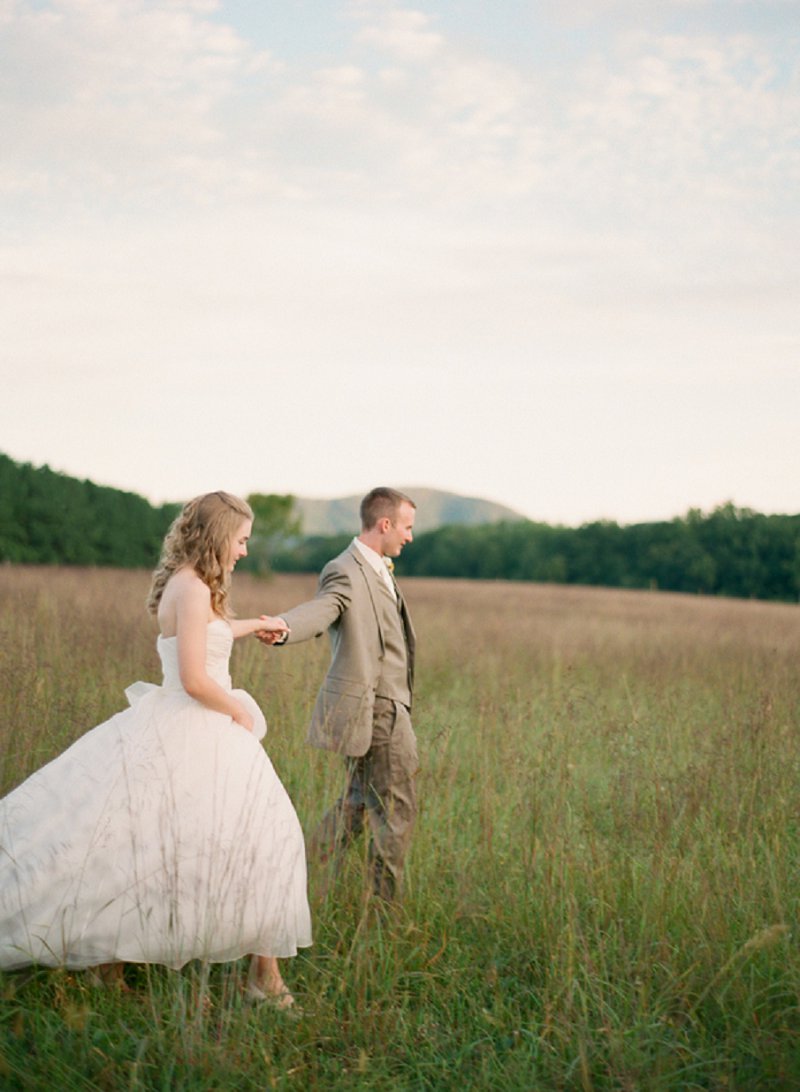 Rustic Blush and White Virginia Wedding via TheELD.com