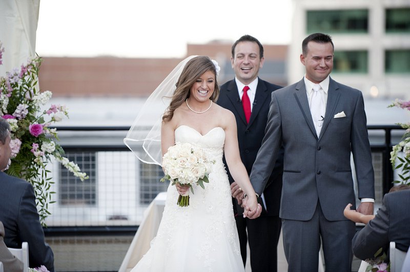 Classic Navy and Pink Kentucky Wedding via TheELD.com