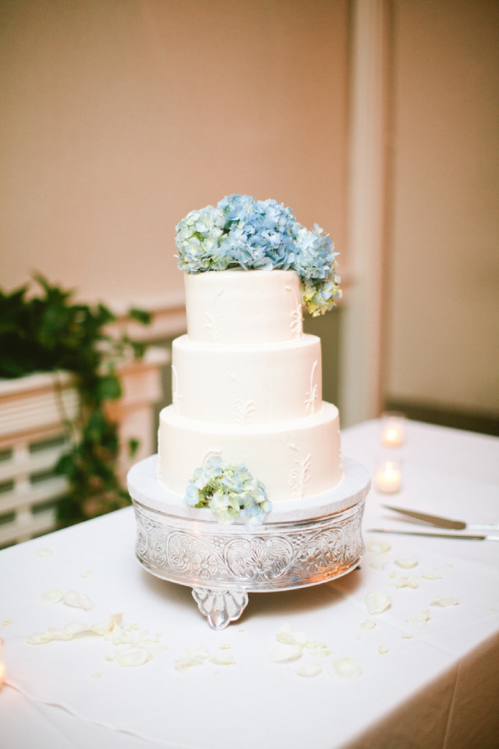 Blue and White Beach Inspired Wedding via TheELD.com