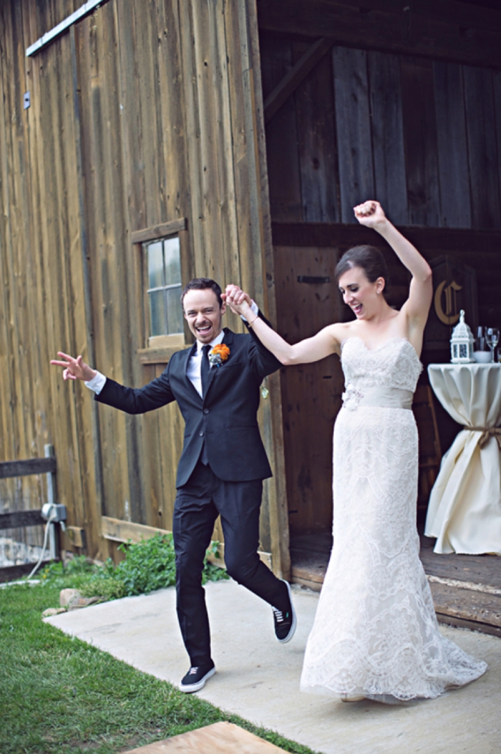 Colorful & Unique Rustic Michigan Wedding via TheELD.com