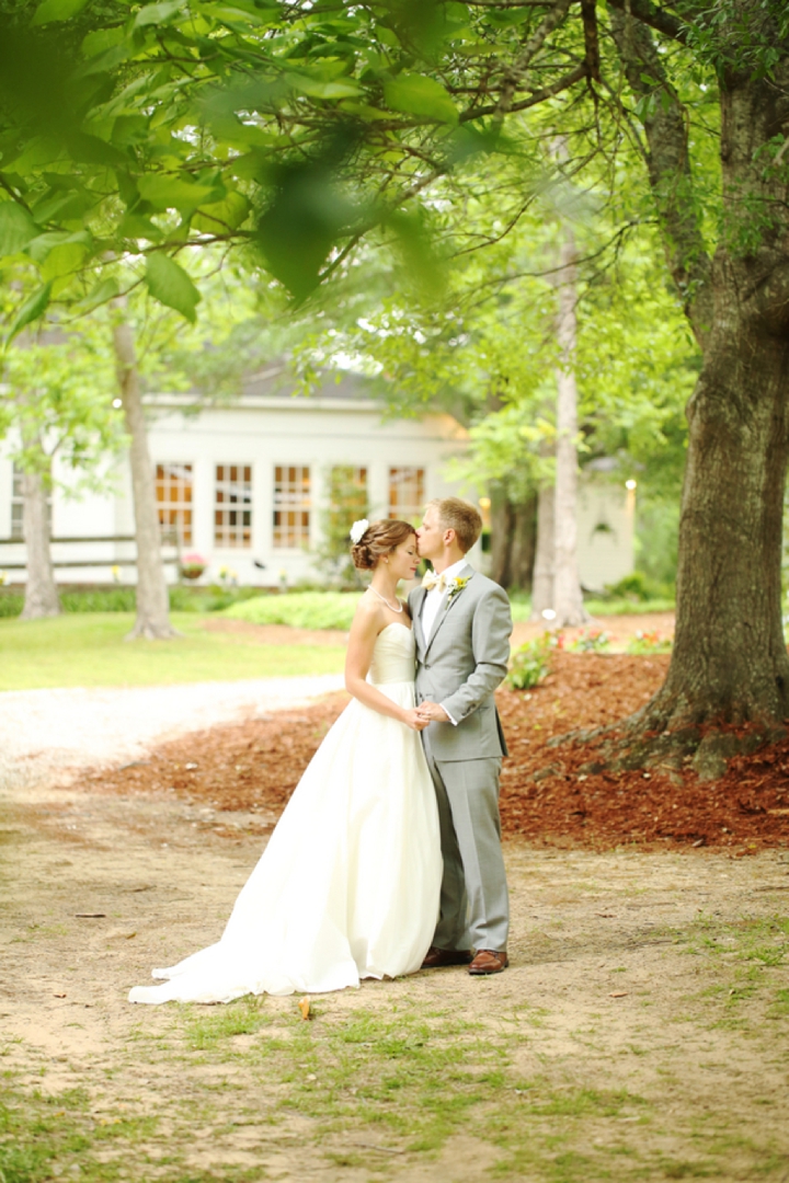 Fun and Bright Yellow and Gray Wedding via TheELD.com