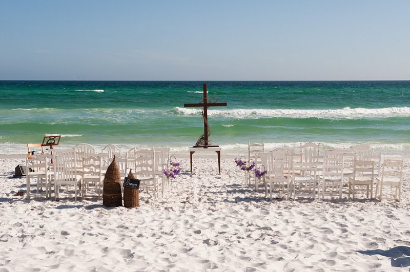 Purple and Gray Boho Chic Beach Wedding via TheELD.com